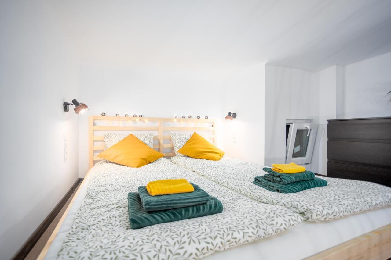 Green Goblin Apartment With Free Private Parking Budapest Eksteriør bilde